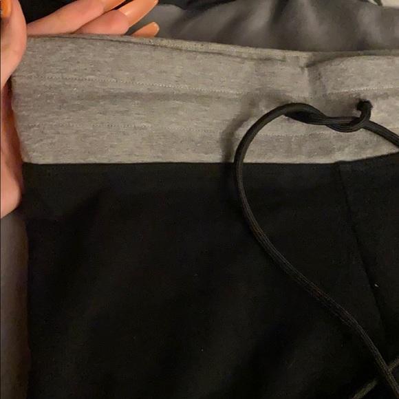 Pink leggings/yoga pants size small - Picture 2 of 10